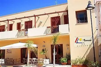Tannure Hotell 3*